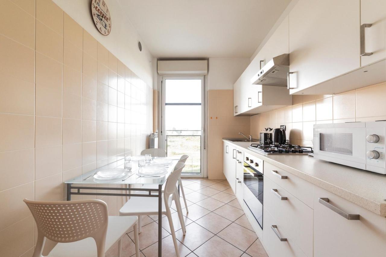 Milano Rogoredo Apt With Terrace! Lejlighed Eksteriør billede