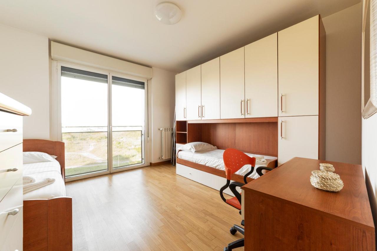 Milano Rogoredo Apt With Terrace! Lejlighed Eksteriør billede